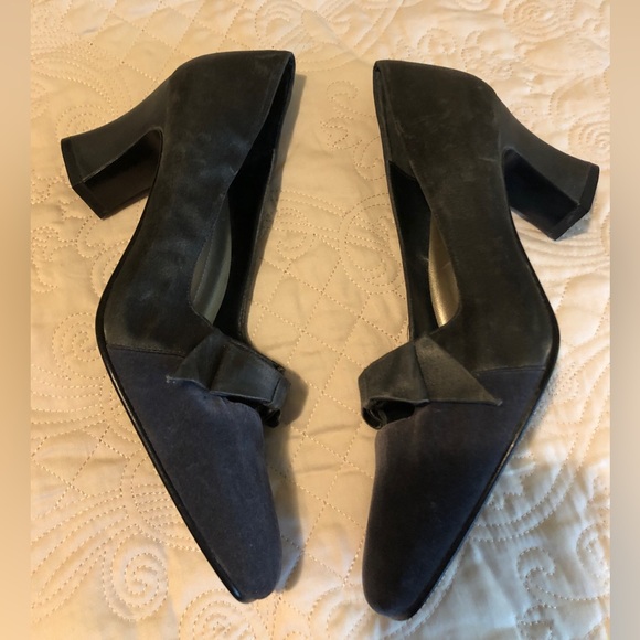 Vintage shoes Karen Scott Edwardian Inspired bow front gray heels - Picture 7 of 14